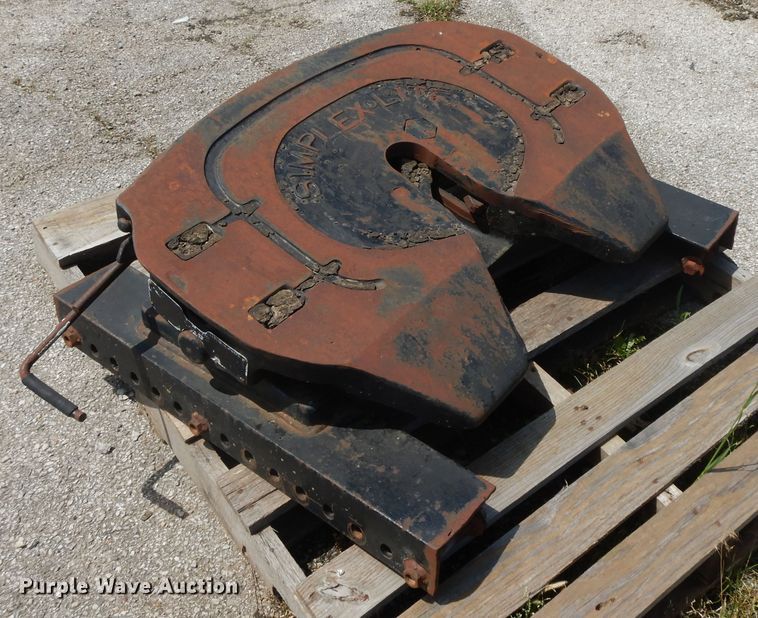 image for item HP9523 Simplex-Lite fifth wheel hitch