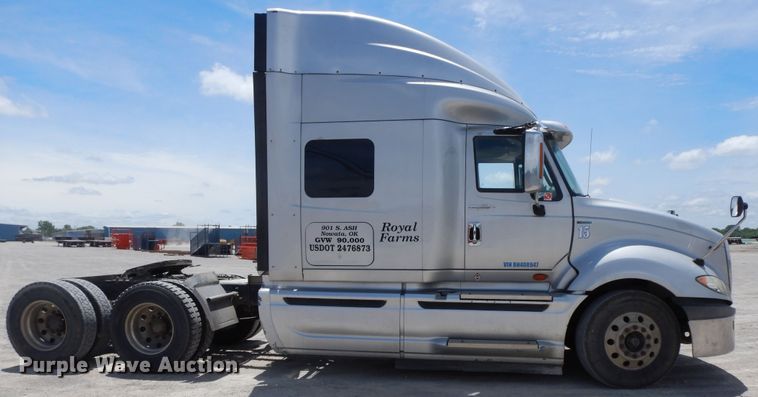 image for item HP9553 2011 International ProStar  semi truck