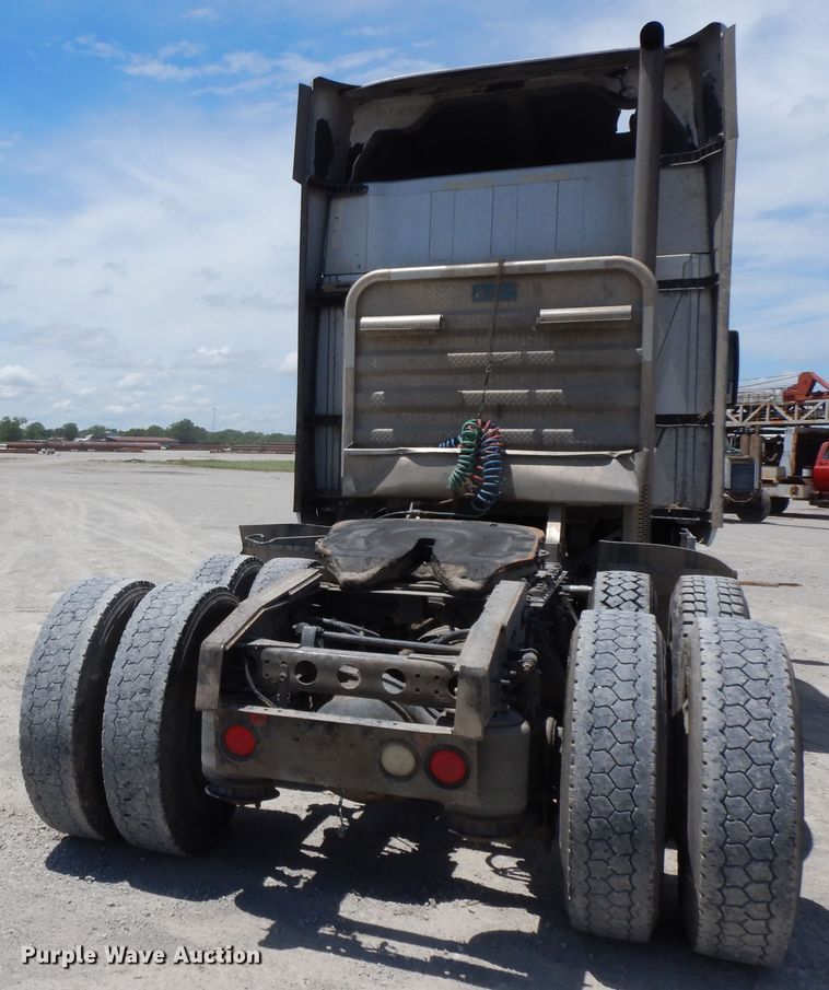 image for item HP9553 2011 International ProStar  semi truck