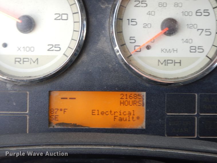 image for item HP9553 2011 International ProStar  semi truck