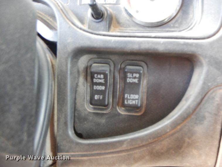 image for item HP9553 2011 International ProStar  semi truck