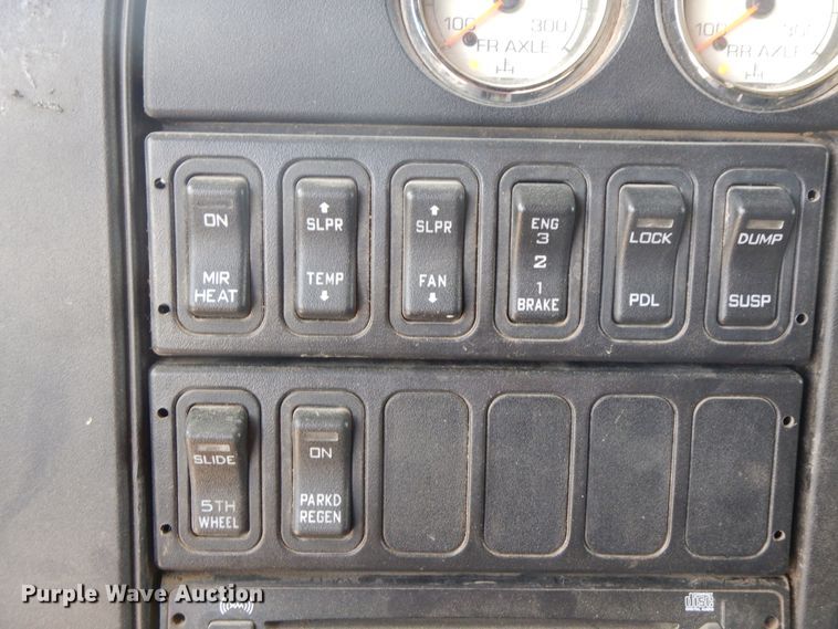 image for item HP9553 2011 International ProStar  semi truck