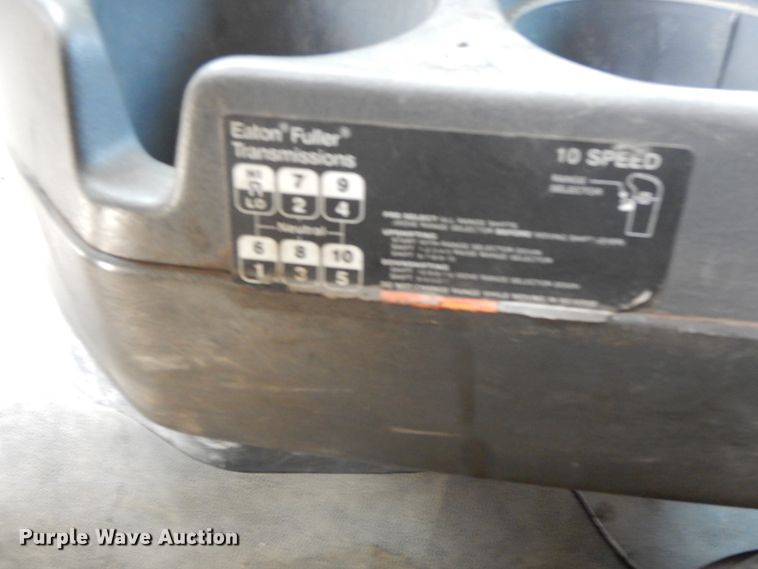 image for item HP9553 2011 International ProStar  semi truck