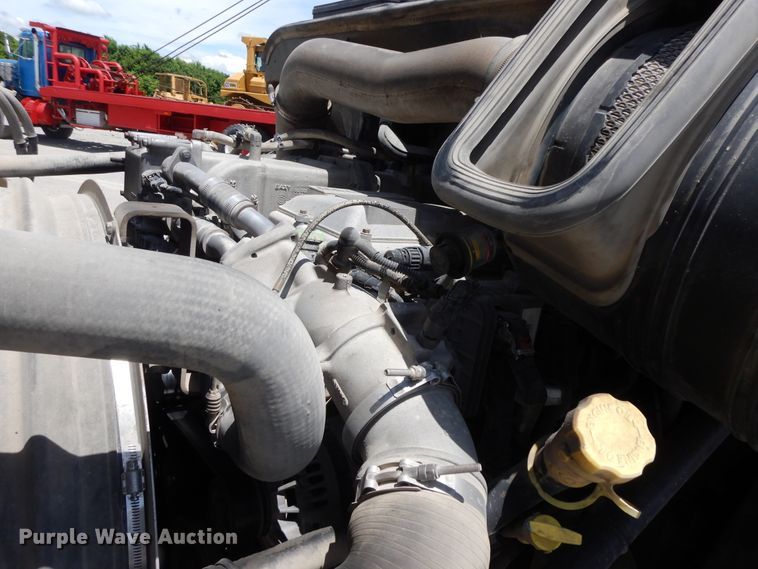 image for item HP9553 2011 International ProStar  semi truck