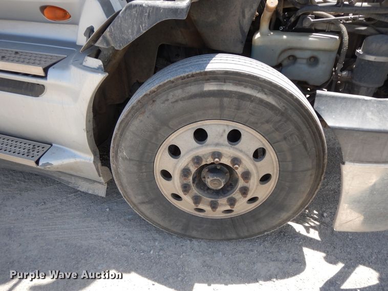 image for item HP9553 2011 International ProStar  semi truck