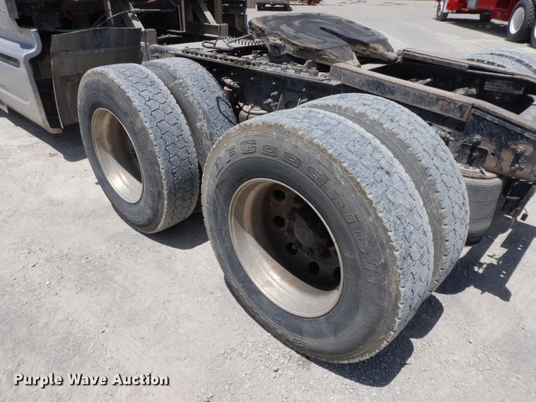 image for item HP9553 2011 International ProStar  semi truck