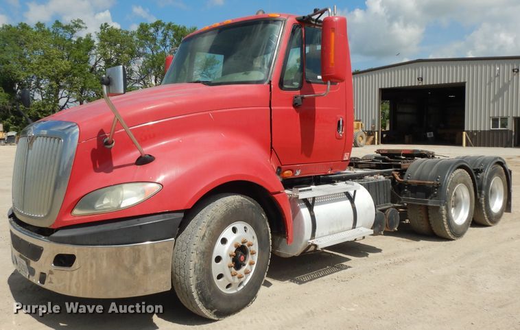 image for item HP9561 2009 International ProStar Premium  semi truck