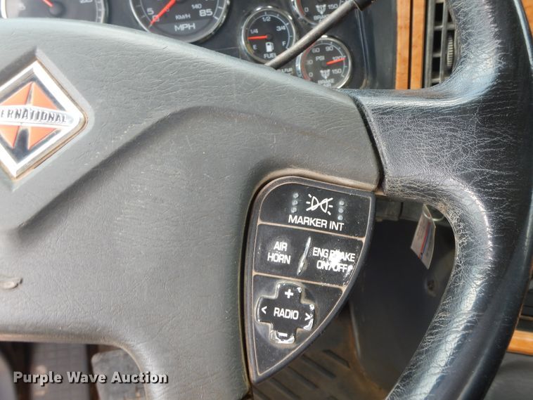 image for item HP9561 2009 International ProStar Premium  semi truck