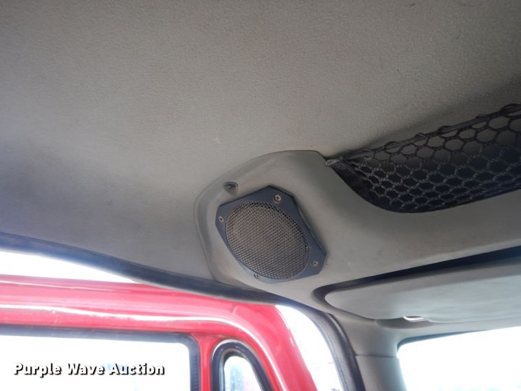 image for item HP9561 2009 International ProStar Premium  semi truck