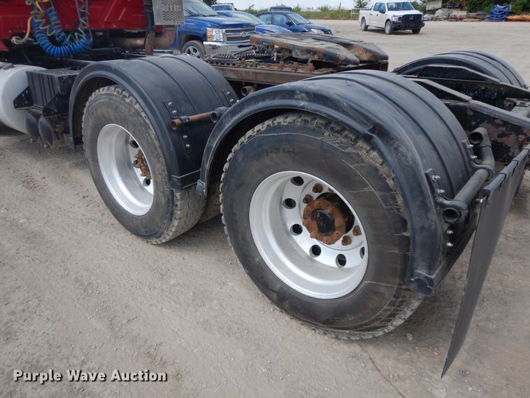 image for item HP9561 2009 International ProStar Premium  semi truck