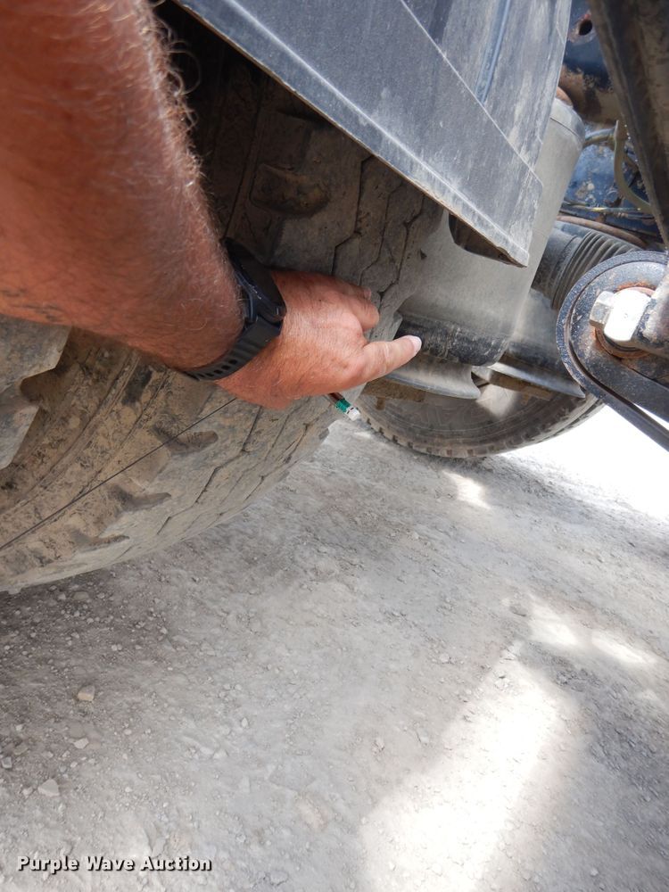 image for item HP9561 2009 International ProStar Premium  semi truck