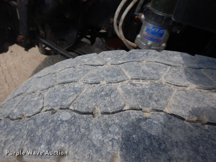 image for item HP9561 2009 International ProStar Premium  semi truck