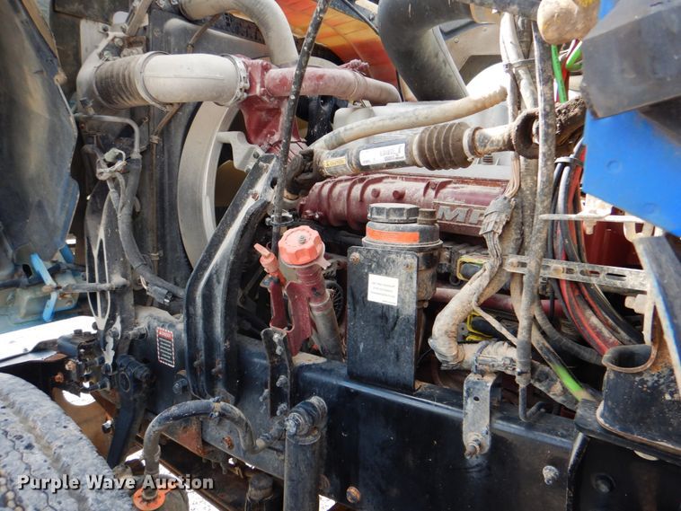 image for item HT9274 2012 Mack CHU613  semi truck