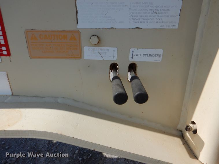 image for item HT9284 2008 Trail King TK110HDG-513  lowboy trailer