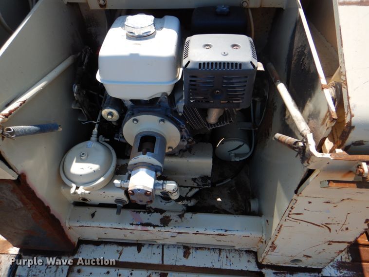 image for item HT9284 2008 Trail King TK110HDG-513  lowboy trailer