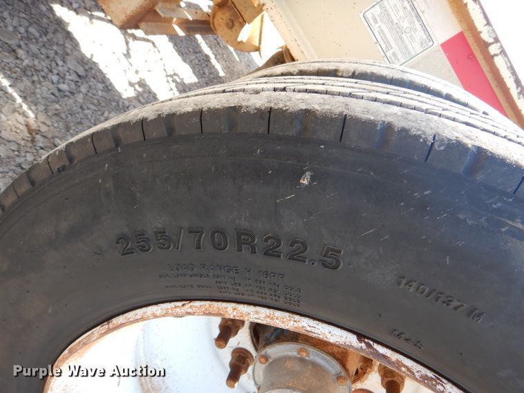 image for item HT9284 2008 Trail King TK110HDG-513  lowboy trailer