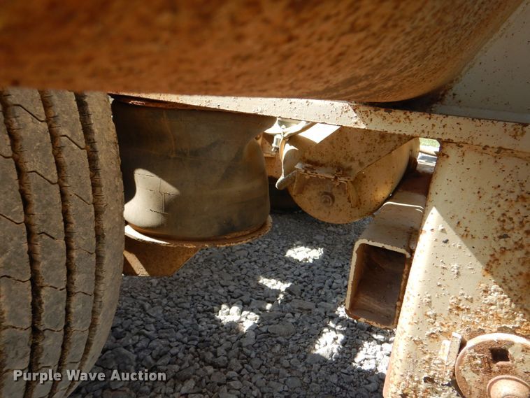 image for item HT9284 2008 Trail King TK110HDG-513  lowboy trailer