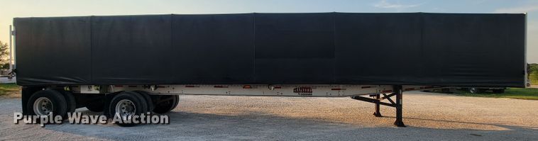 image for item IF9871 2010 Chaparral 482BBDHTTAZB  flatbed trailer