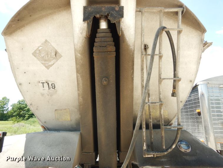 image for item II9517 1995 Alumatech  end dump trailer