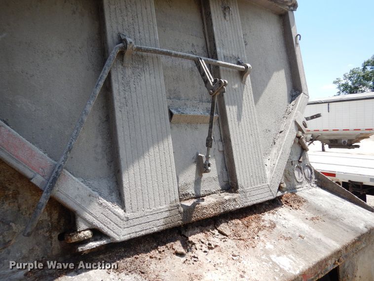 image for item II9517 1995 Alumatech  end dump trailer