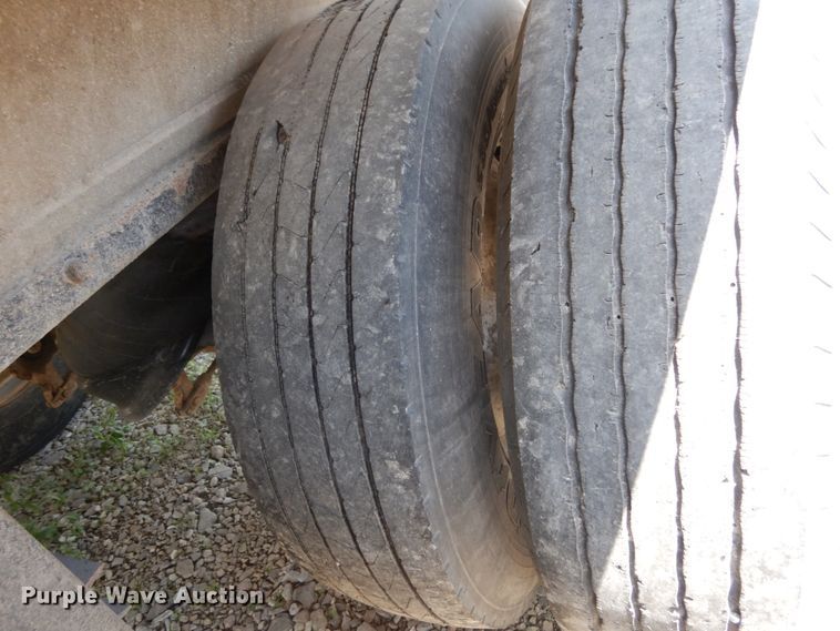 image for item II9517 1995 Alumatech  end dump trailer