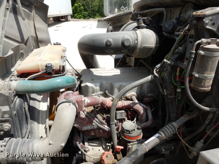 image for item II9519 2014 Mack CXU613  semi truck