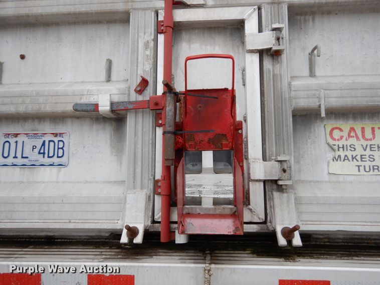 image for item II9527 1983 TI Brook  end dump trailer