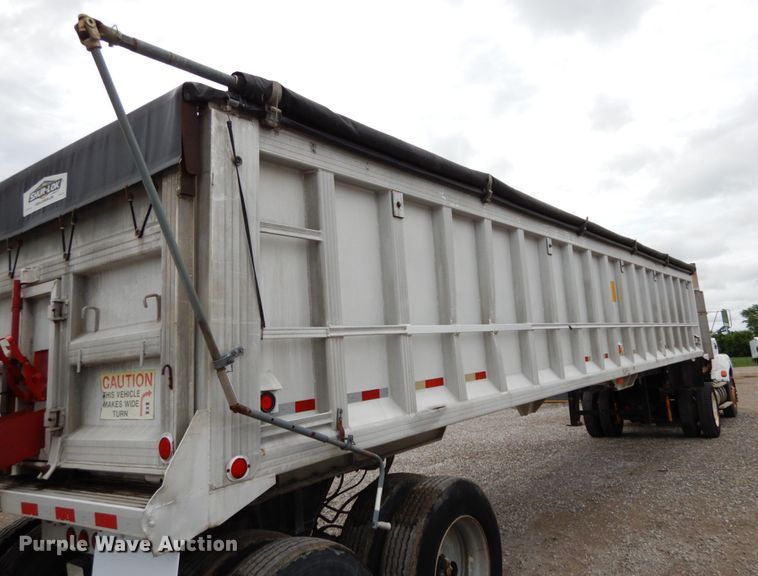 image for item II9527 1983 TI Brook  end dump trailer
