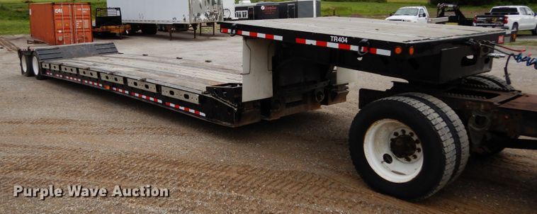 image for item II9528 2010 XL Specialized IXL 70 HD  lowboy equipment trailer