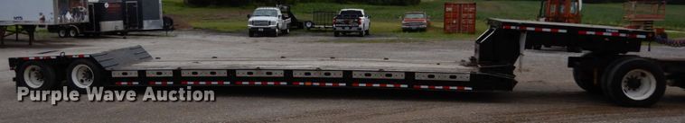 image for item II9528 2010 XL Specialized IXL 70 HD  lowboy equipment trailer