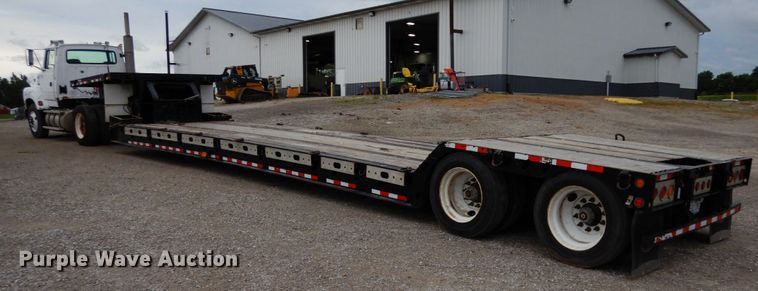 image for item II9528 2010 XL Specialized IXL 70 HD  lowboy equipment trailer