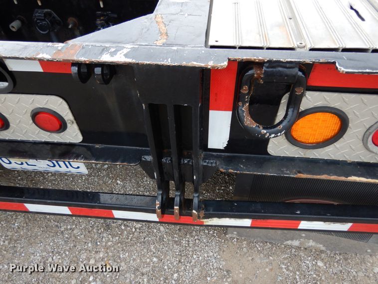 image for item II9528 2010 XL Specialized IXL 70 HD  lowboy equipment trailer