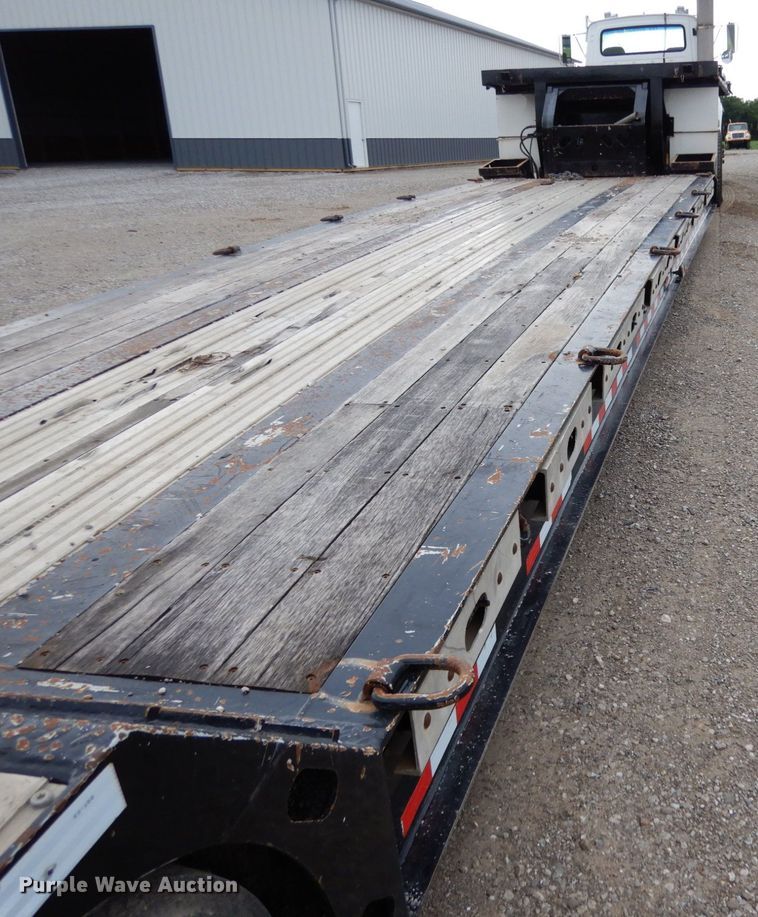 image for item II9528 2010 XL Specialized IXL 70 HD  lowboy equipment trailer