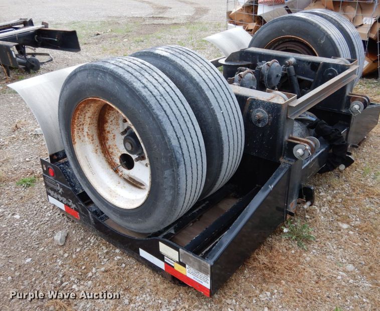 image for item II9528 2010 XL Specialized IXL 70 HD  lowboy equipment trailer