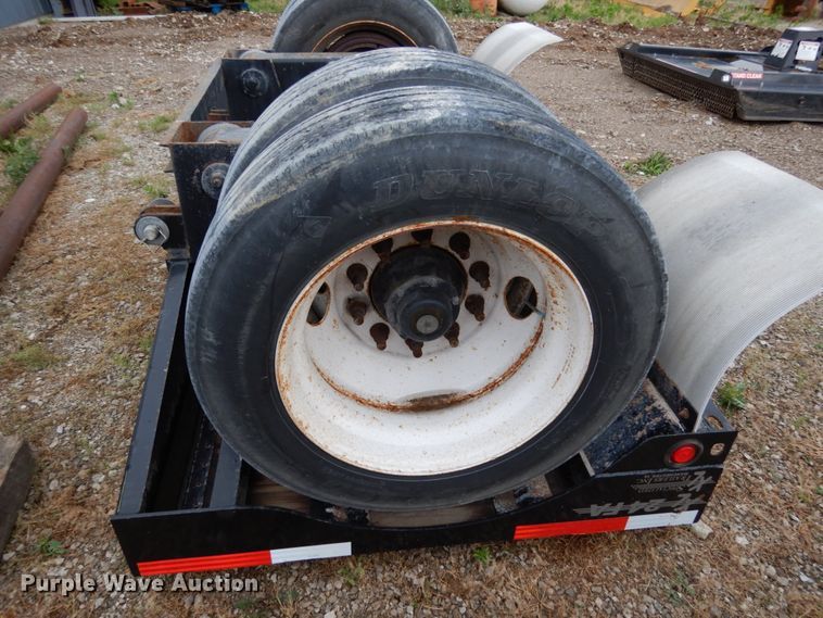 image for item II9528 2010 XL Specialized IXL 70 HD  lowboy equipment trailer