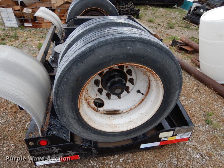 image for item II9528 2010 XL Specialized IXL 70 HD  lowboy equipment trailer