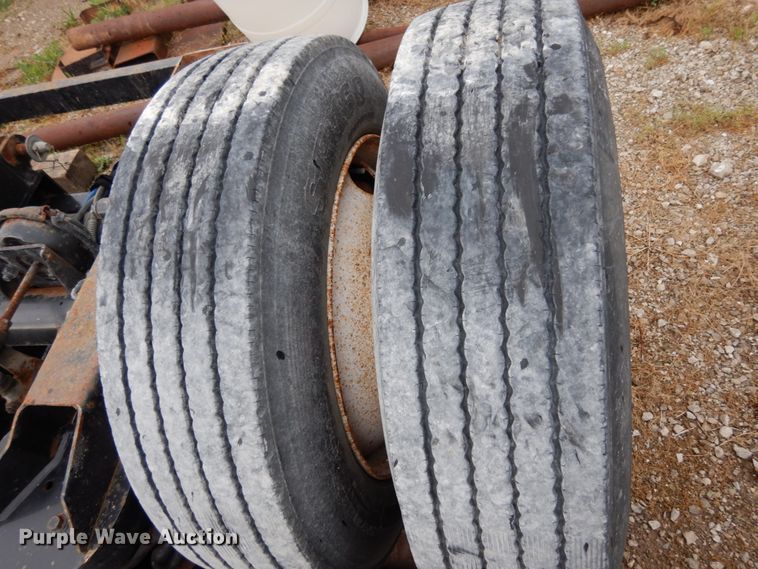 image for item II9528 2010 XL Specialized IXL 70 HD  lowboy equipment trailer