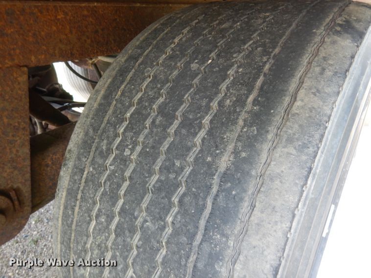 image for item IL9847 2000 Great Dane 8801TZ 1AP 50  refrigerated van trailer