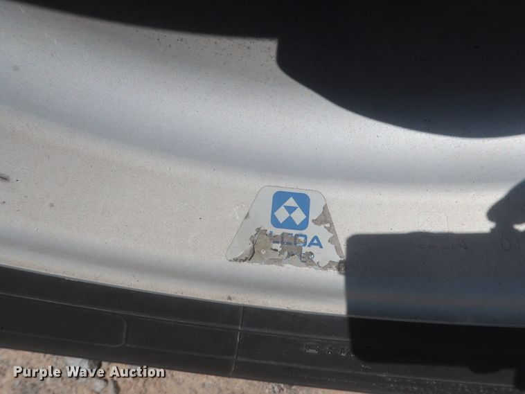 image for item IO9189 2016 Peterbilt 579  semi truck