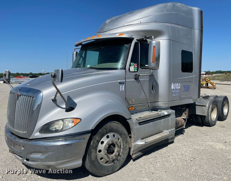 image for item IR9510 2011 International ProStar  semi truck