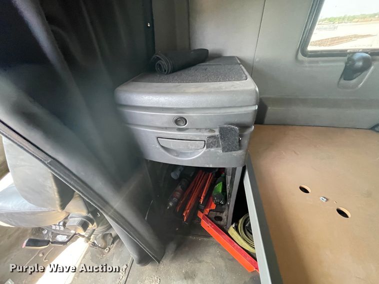 image for item IR9510 2011 International ProStar  semi truck