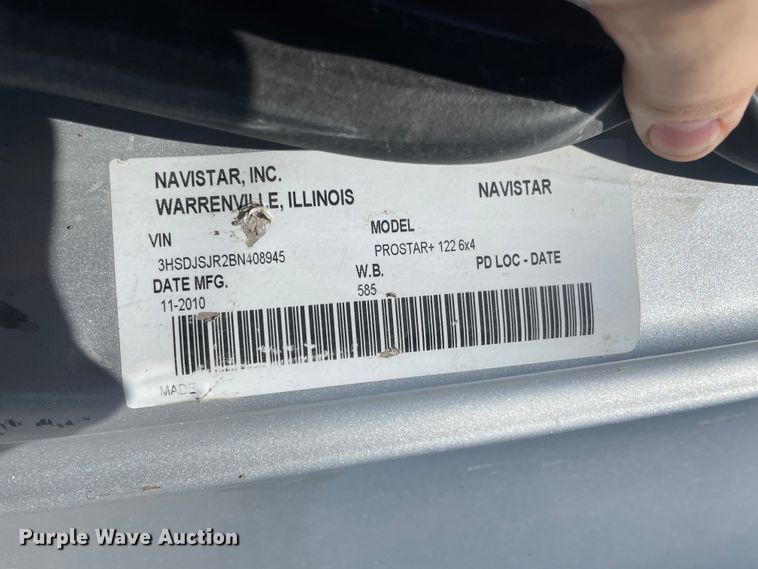 image for item IR9510 2011 International ProStar  semi truck