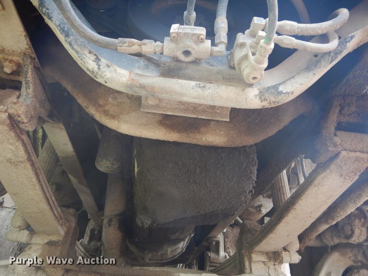 image for item IT9101 1993 Ford L9000  semi truck