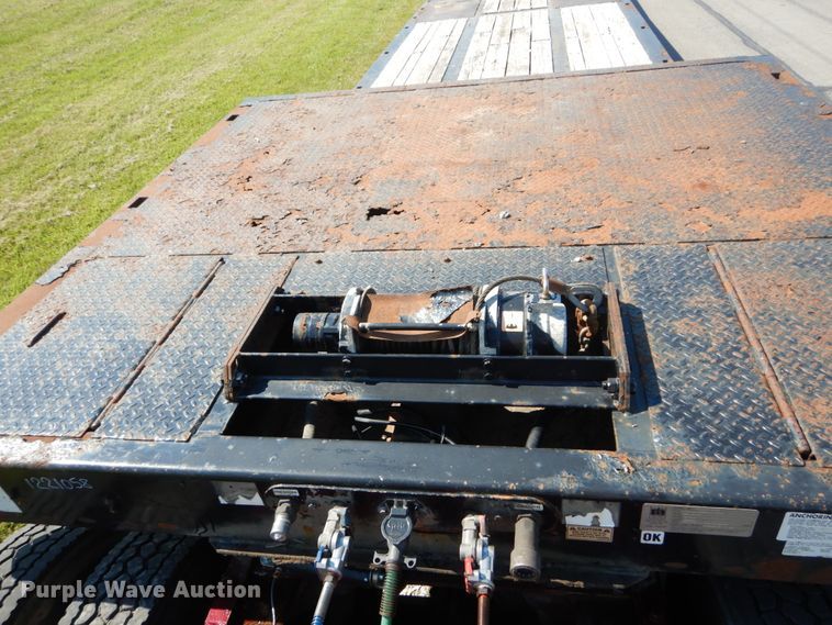 image for item IT9164 2008 Trail King TK110HT-443  drop deck equipment trailer