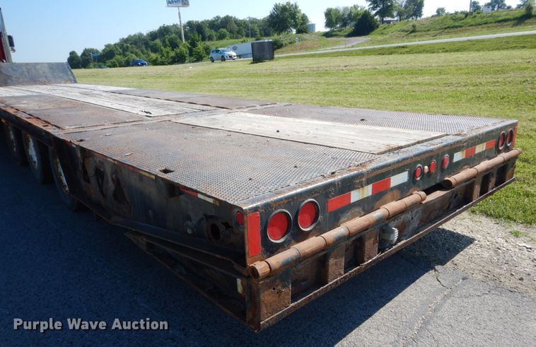 image for item IT9164 2008 Trail King TK110HT-443  drop deck equipment trailer