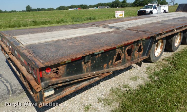 image for item IT9164 2008 Trail King TK110HT-443  drop deck equipment trailer