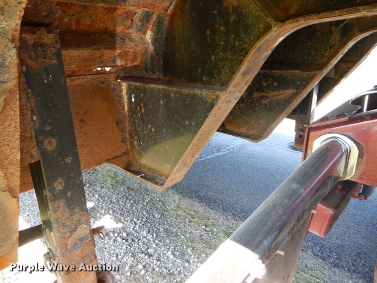 image for item IT9164 2008 Trail King TK110HT-443  drop deck equipment trailer