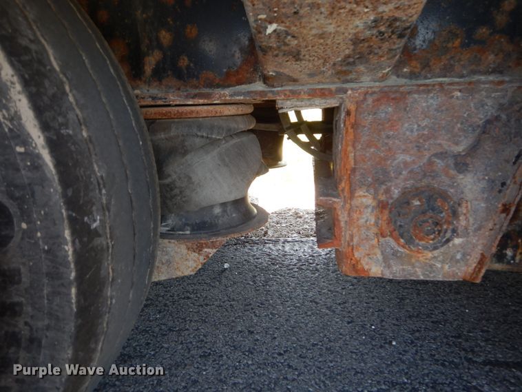 image for item IT9164 2008 Trail King TK110HT-443  drop deck equipment trailer