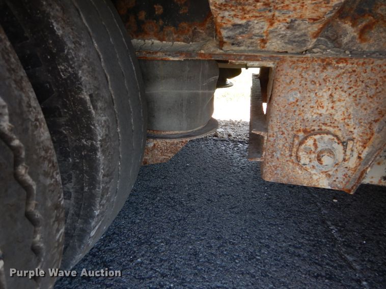 image for item IT9164 2008 Trail King TK110HT-443  drop deck equipment trailer