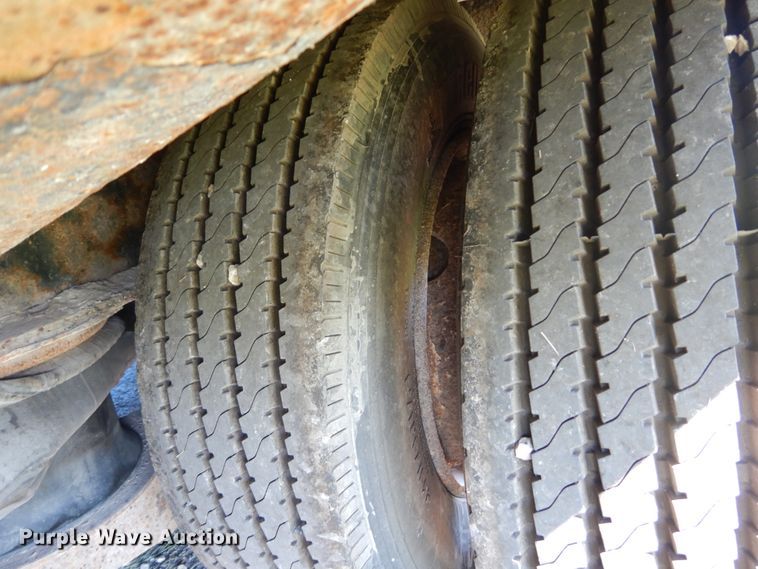 image for item IT9164 2008 Trail King TK110HT-443  drop deck equipment trailer